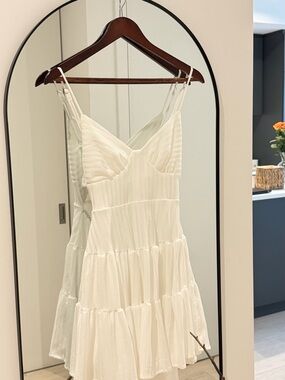 American Threads White Tiered Mini Dress | Small | Open Back